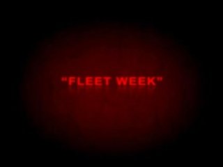 Fleet أسبوع. مجموعة من ثلاثة أشخاص.