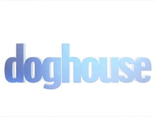 Doghouse - kaira dashuria është një epror flokëkuqe zoçkë dhe gëzon stuffing të saj pidh & bythë me dicks